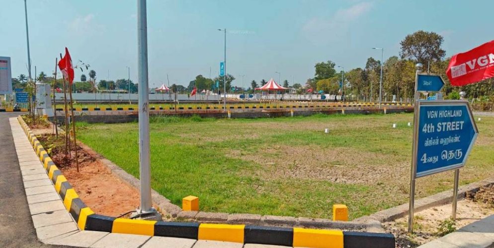 Highland Plot View 1