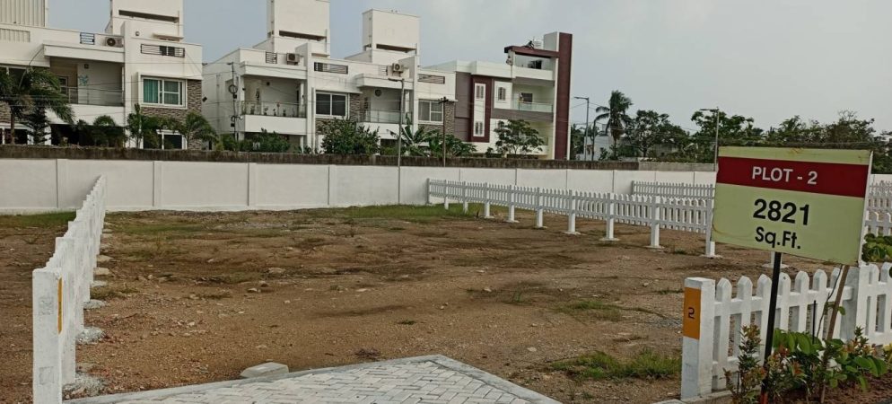 Paradise Plot view 1