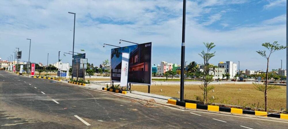 grandeur internal roads footpaths 4