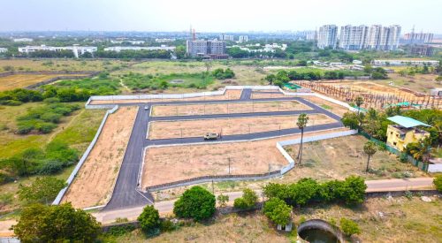 royal-c-plot-178910970